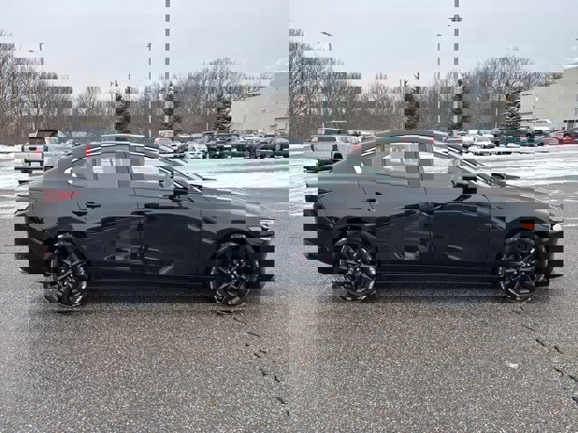 Used 2025 MAZDA MAZDA3 s image 12