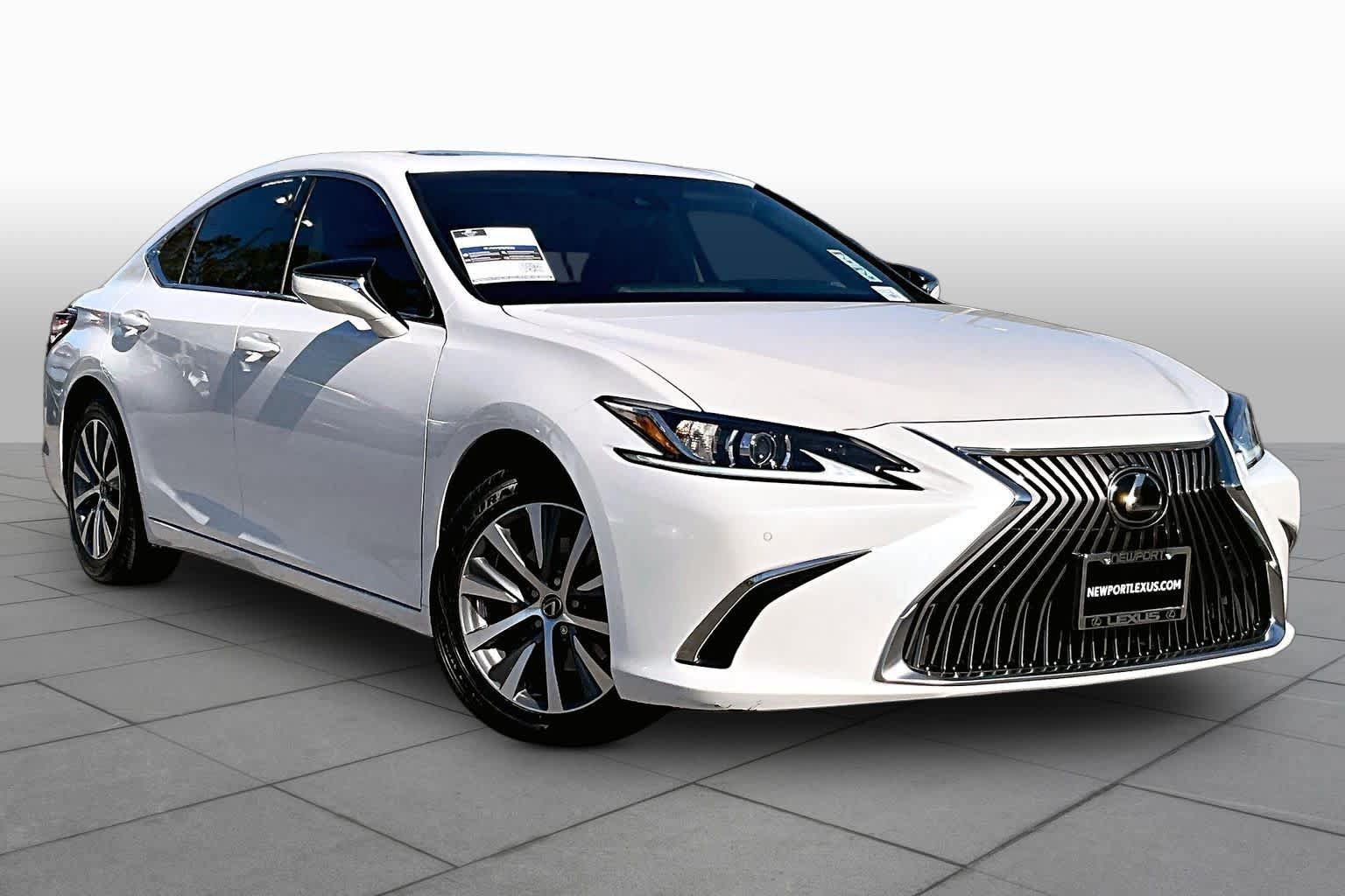 Used 2019 Lexus ES 350 w/ Premium Package FWD image 2