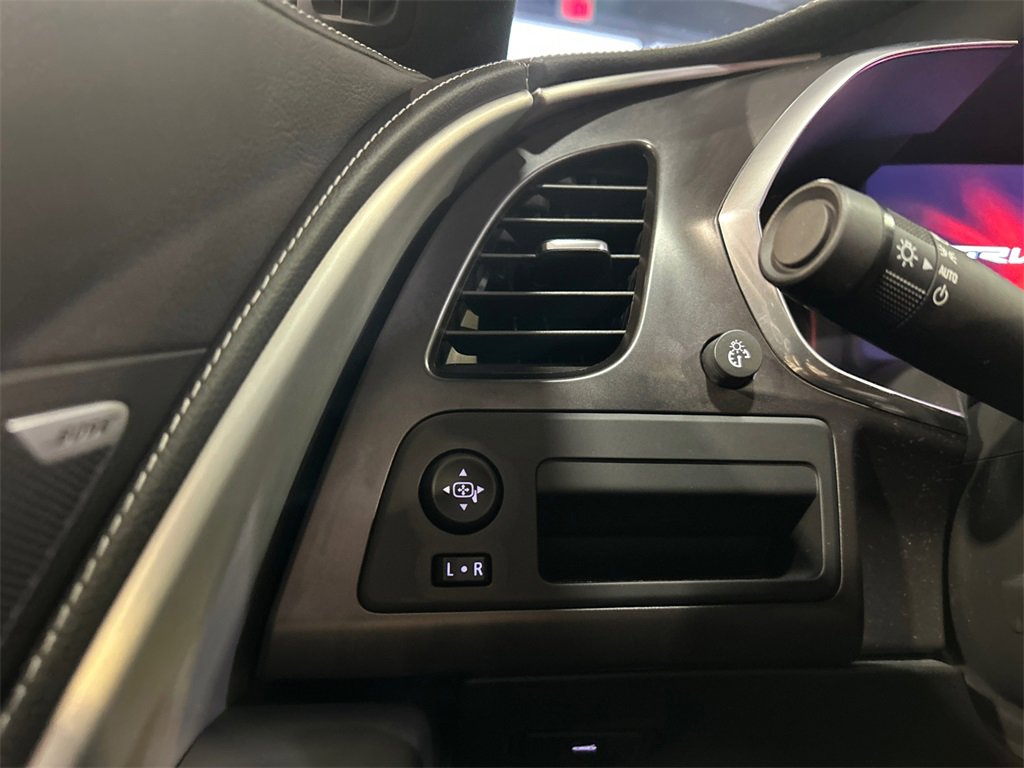 Used 2018 Chevrolet Corvette Stingray Coupe w/ 1LT image 16