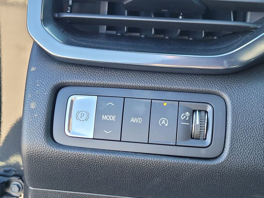 New 2026 GMC Acadia AT4 image 24