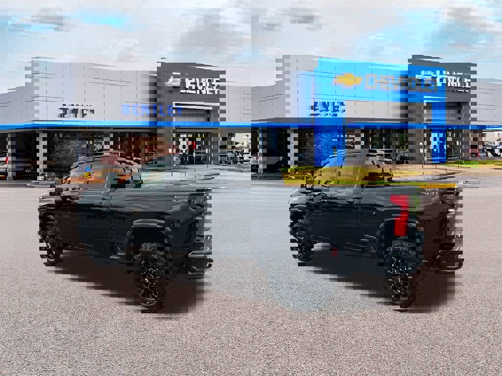New 2026 Chevrolet Silverado 2500 LT image 3