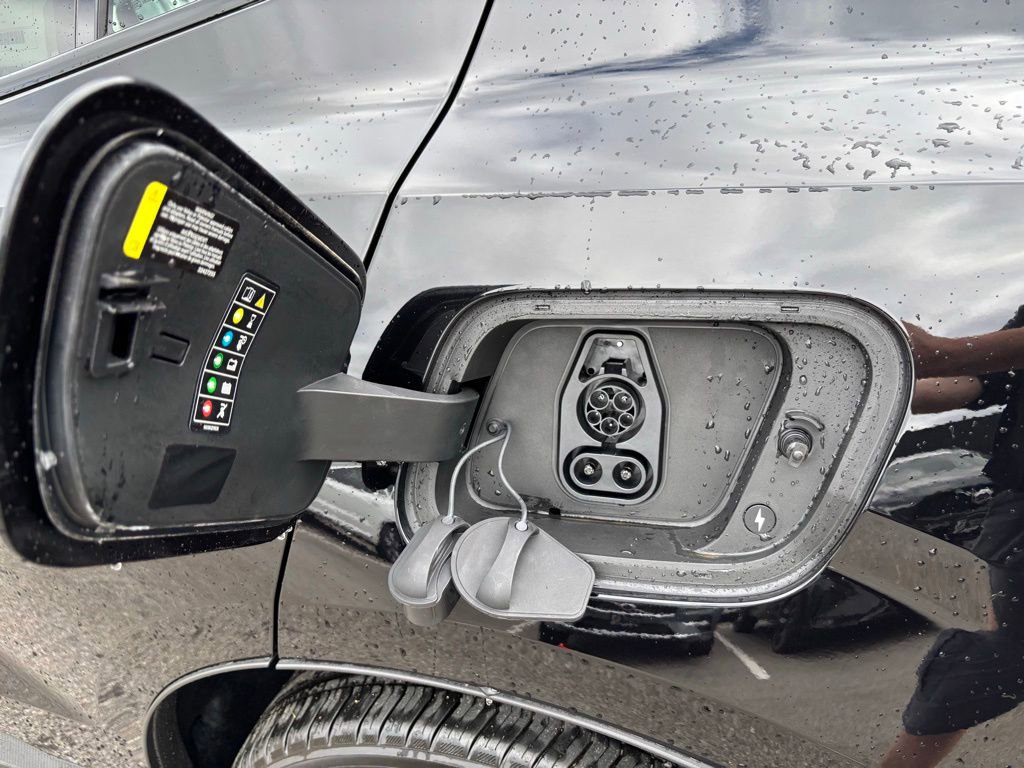New 2026 Volvo EX30 Ultra w/ Climate Package AWD/4WD image 19