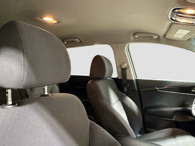 Used 2020 Kia Sorento LX w/ LX I4 Convenience Package AWD/4WD image 28