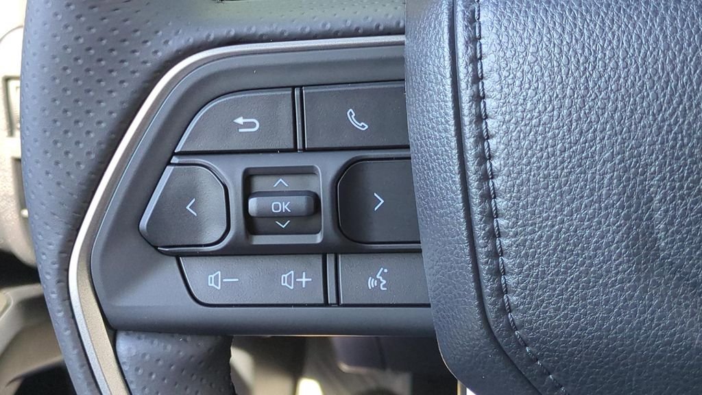 New 2026 Toyota 4Runner SR5 AWD/4WD image 19