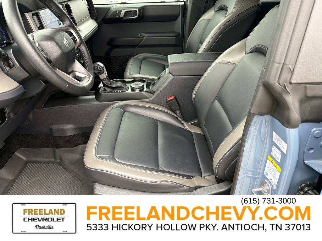 Used 2025 Ford Bronco Outer Banks image 27