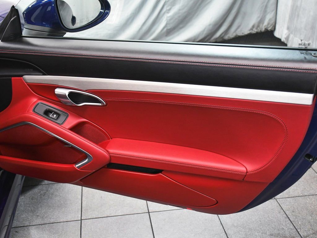 Used 2025 Porsche 718 Boxster GTS image 16