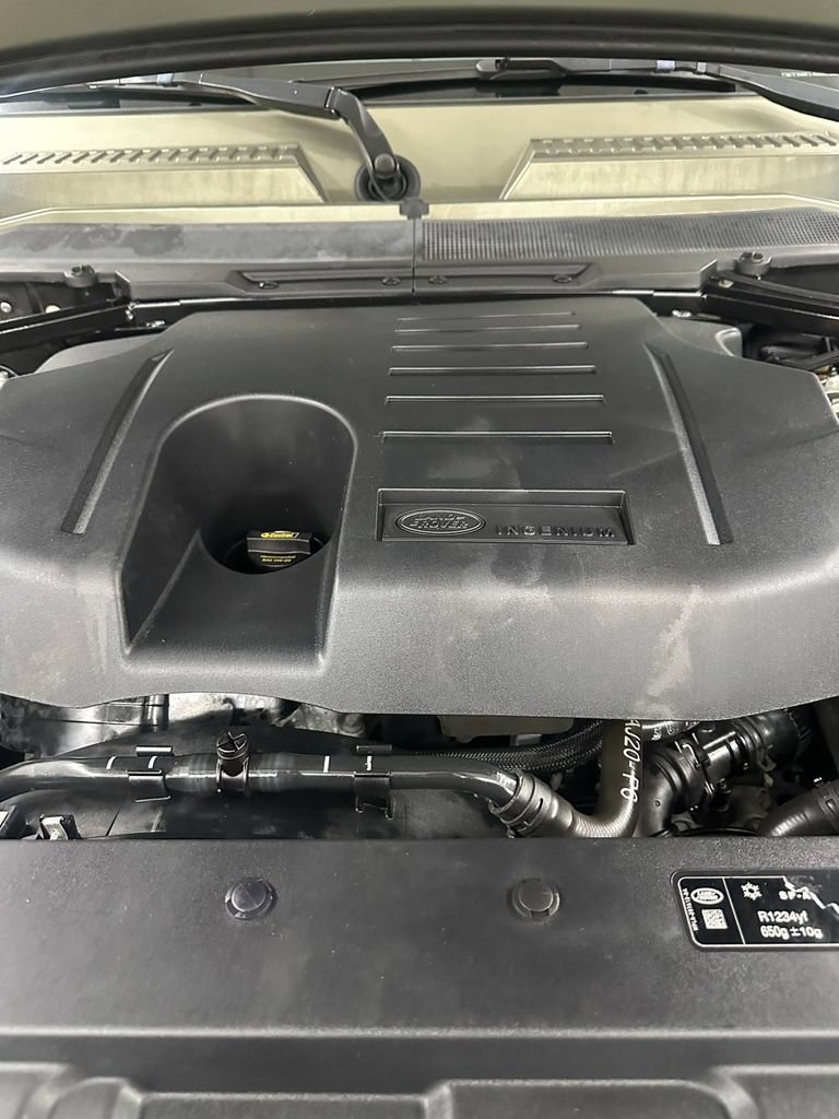 Used 2022 Land Rover Defender 90 X-Dynamic SE AWD/4WD image 7