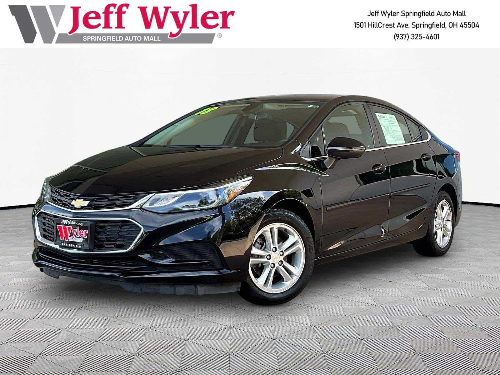 Used 2018 Chevrolet Cruze LT FWD video 1
