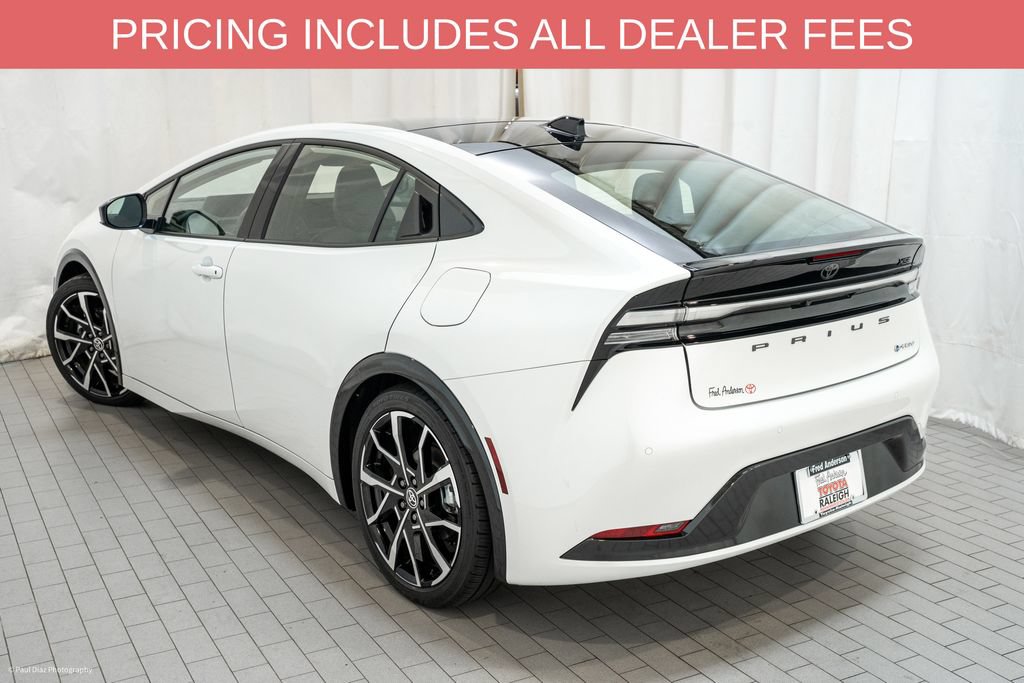 Certified 2026 Toyota Prius Plug-In Hybrid FWD image 3