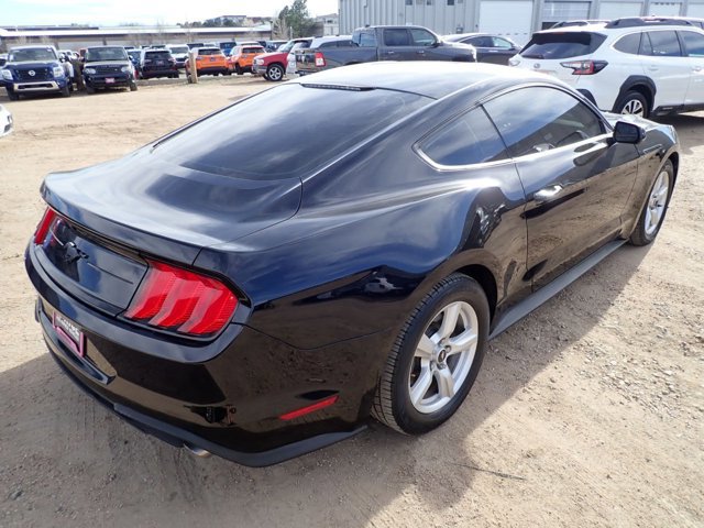Used 2018 Ford Mustang EcoBoost video 4
