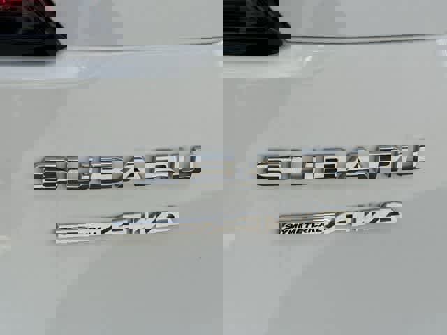 Used 2020 Subaru Outback Limited image 29