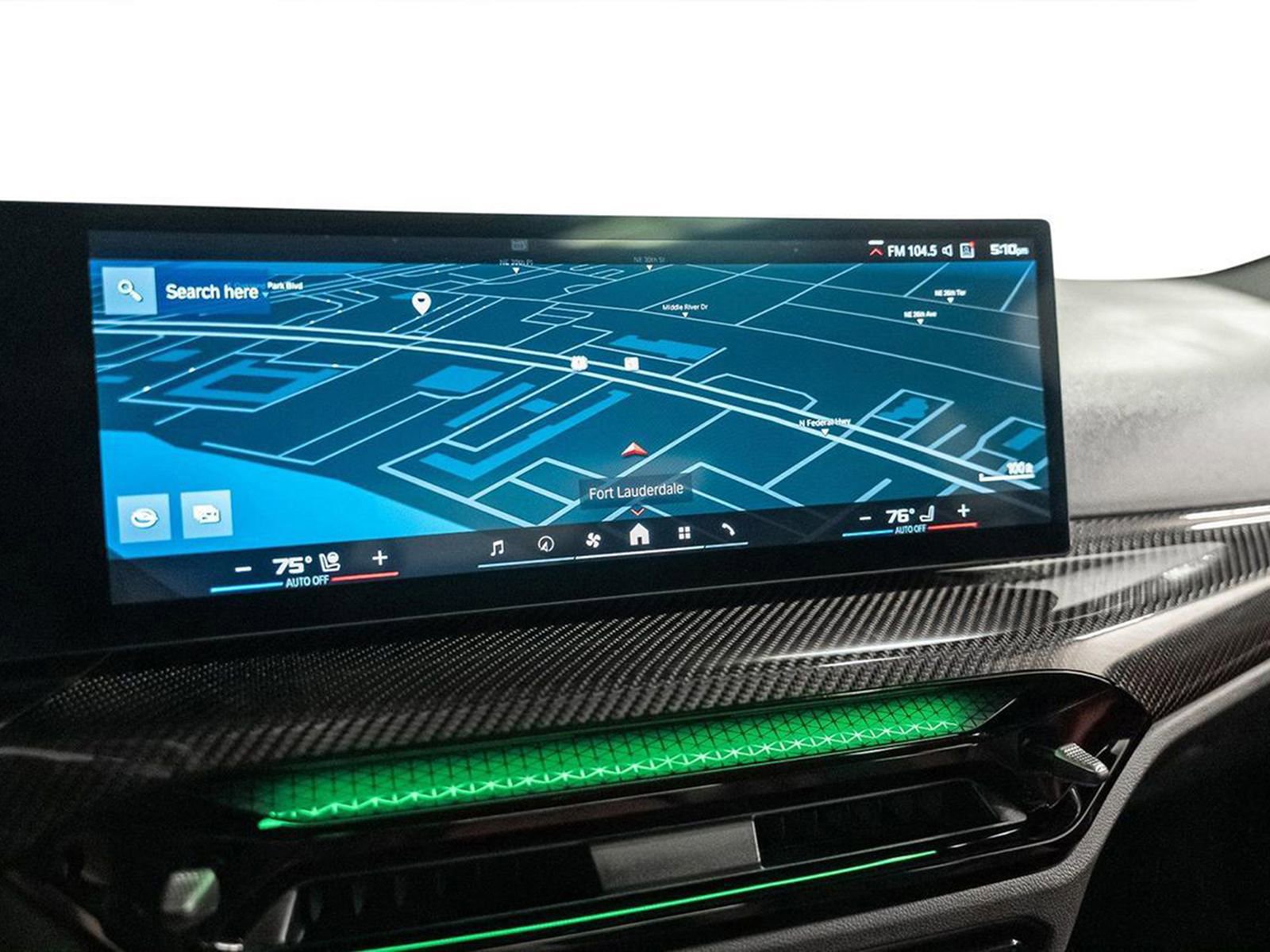 Used 2025 BMW M4 xDrive Competition image 53