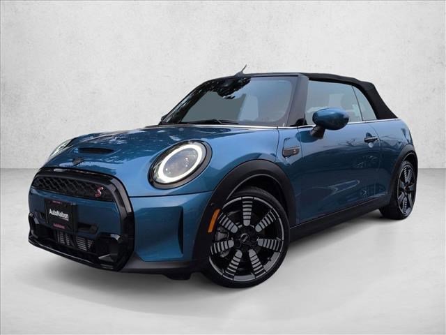 Used 2023 MINI Cooper S image 1