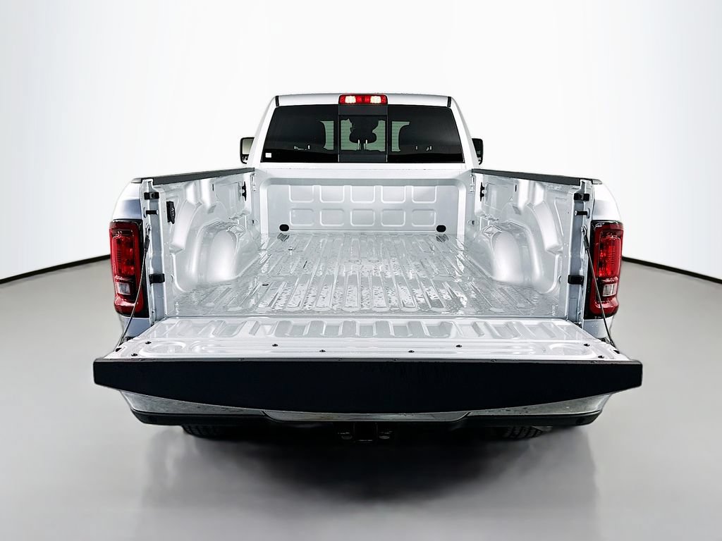 New 2026 RAM 2500 Tradesman AWD/4WD image 16