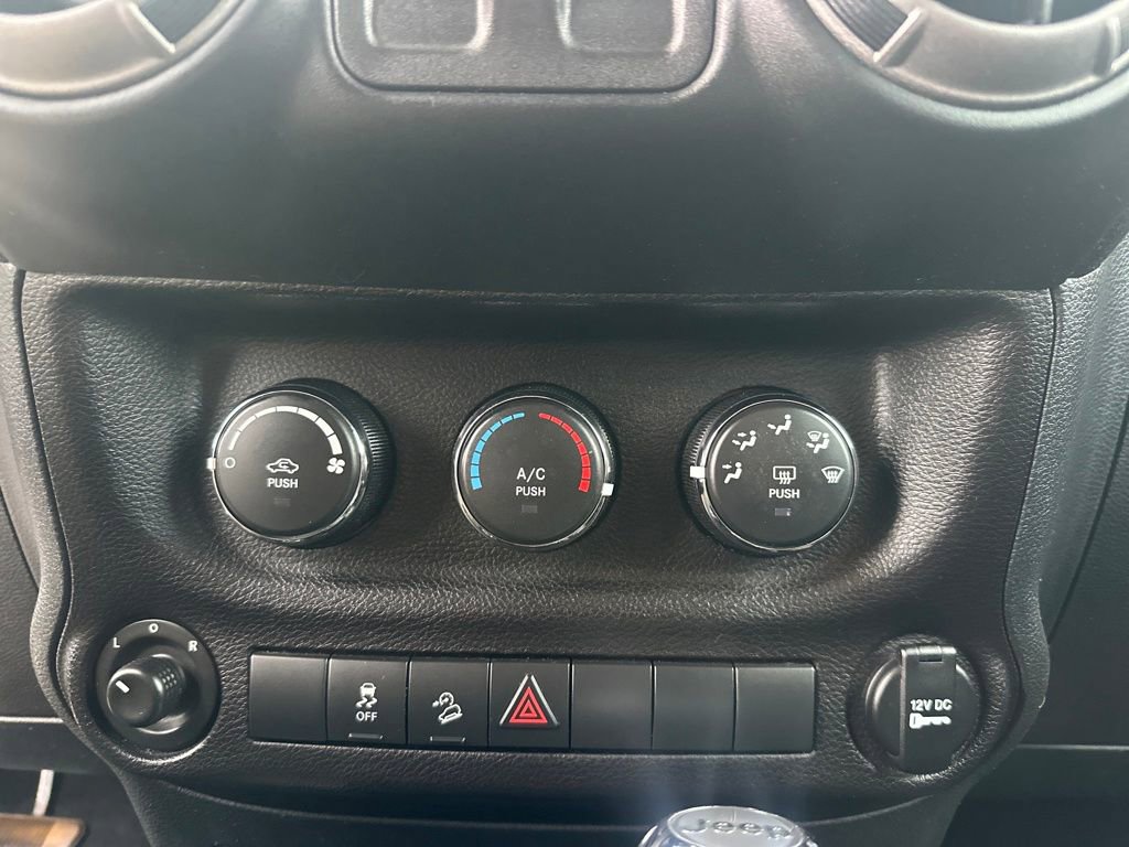 Used 2018 Jeep Wrangler Sport image 26