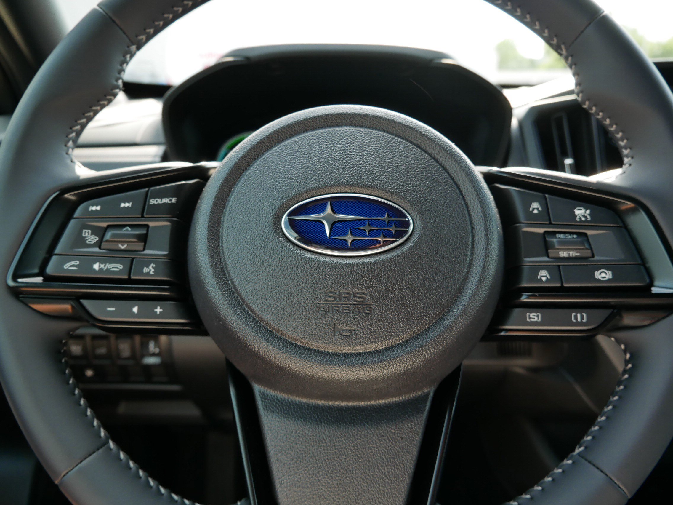 Used 2025 Subaru Forester Premium AWD/4WD image 25