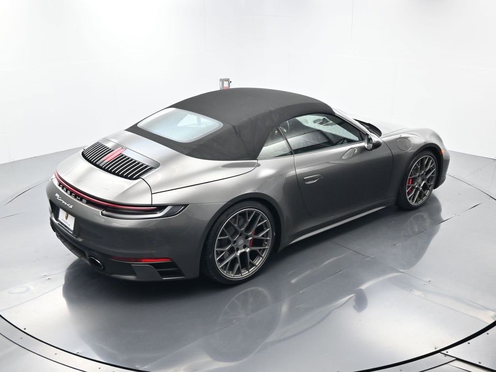 Used 2020 Porsche 911 Carrera 4S image 34