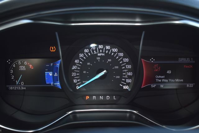 Used 2017 Ford Fusion SE w/ Fusion SE Technology Package FWD image 18