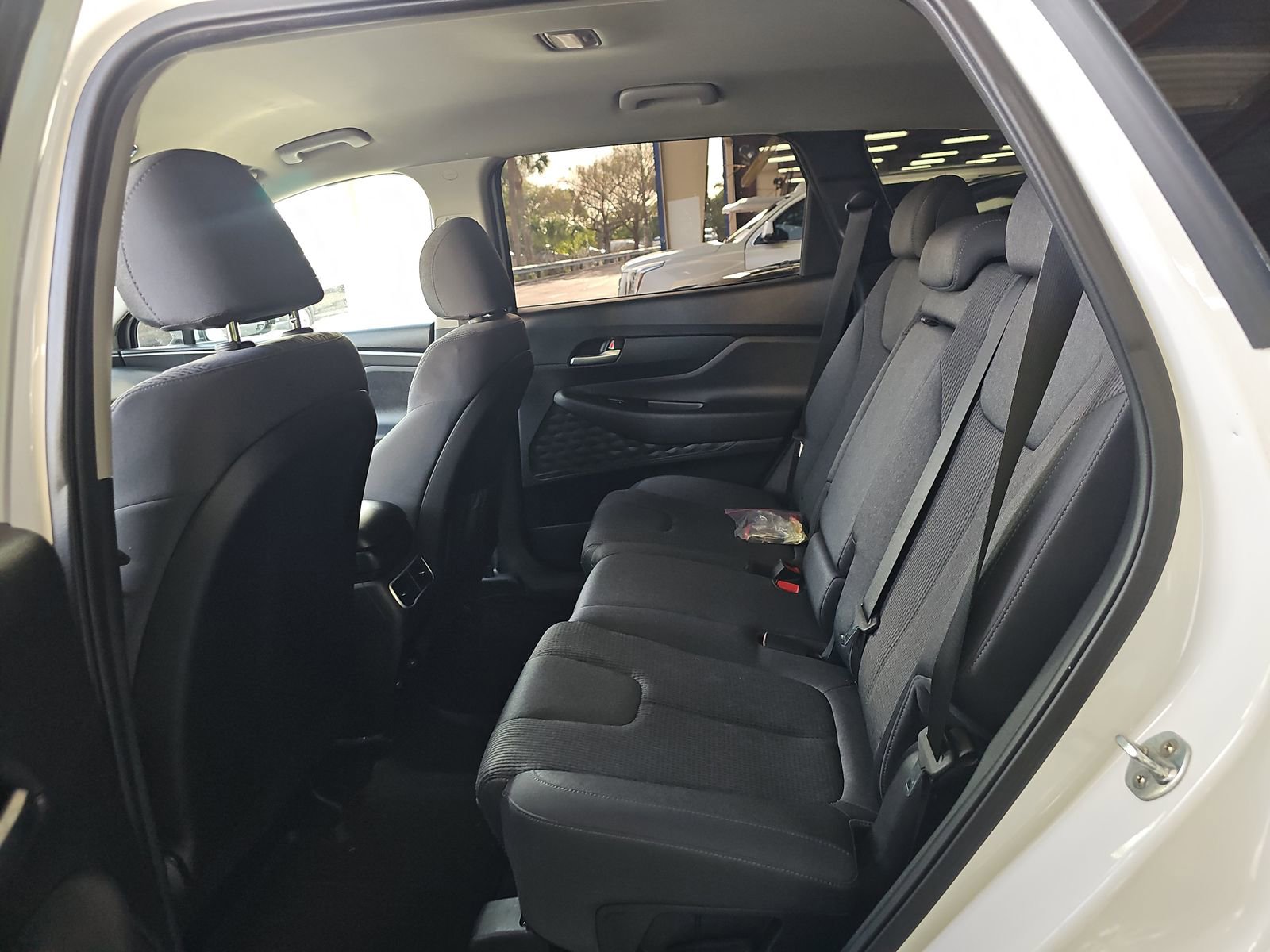 Used 2023 Hyundai Santa Fe SEL image 15