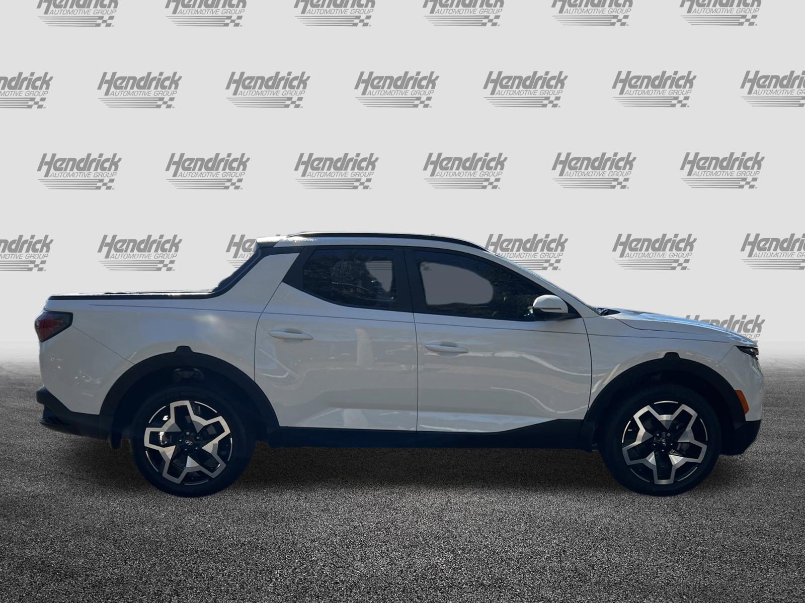 Used 2023 Hyundai Santa Cruz Limited image 10