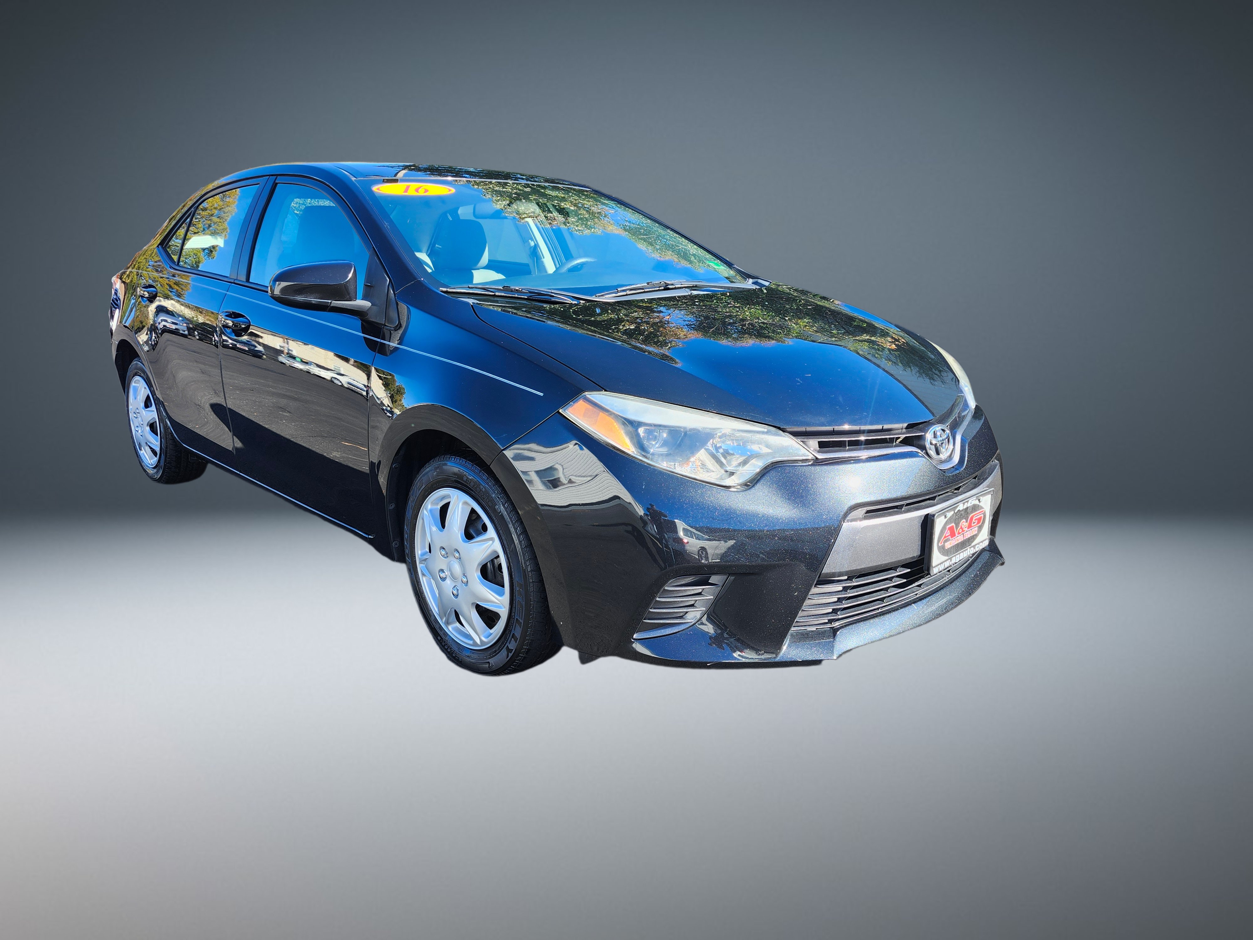 Used 2016 Toyota Corolla LE