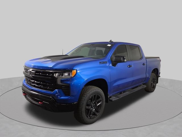 Used 2023 Chevrolet Silverado 1500 LT Trail Boss w/ LPO, Dark Essentials Package AWD/4WD image 2