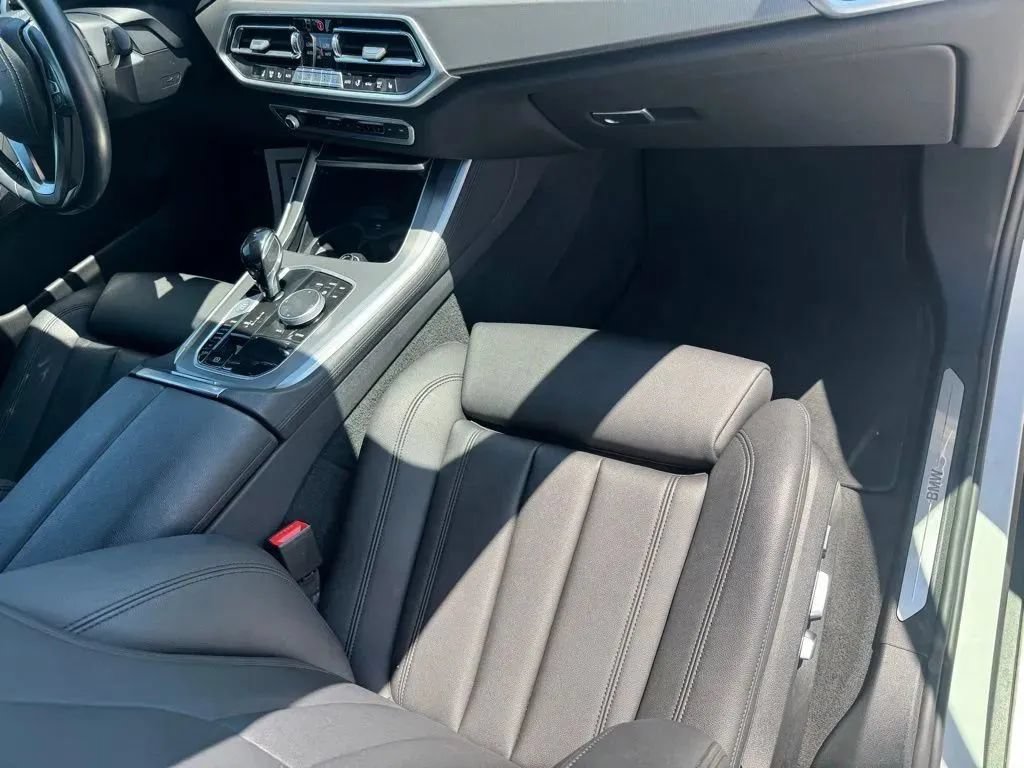 Used 2022 BMW X5 xDrive40i w/ Premium Package AWD/4WD image 15
