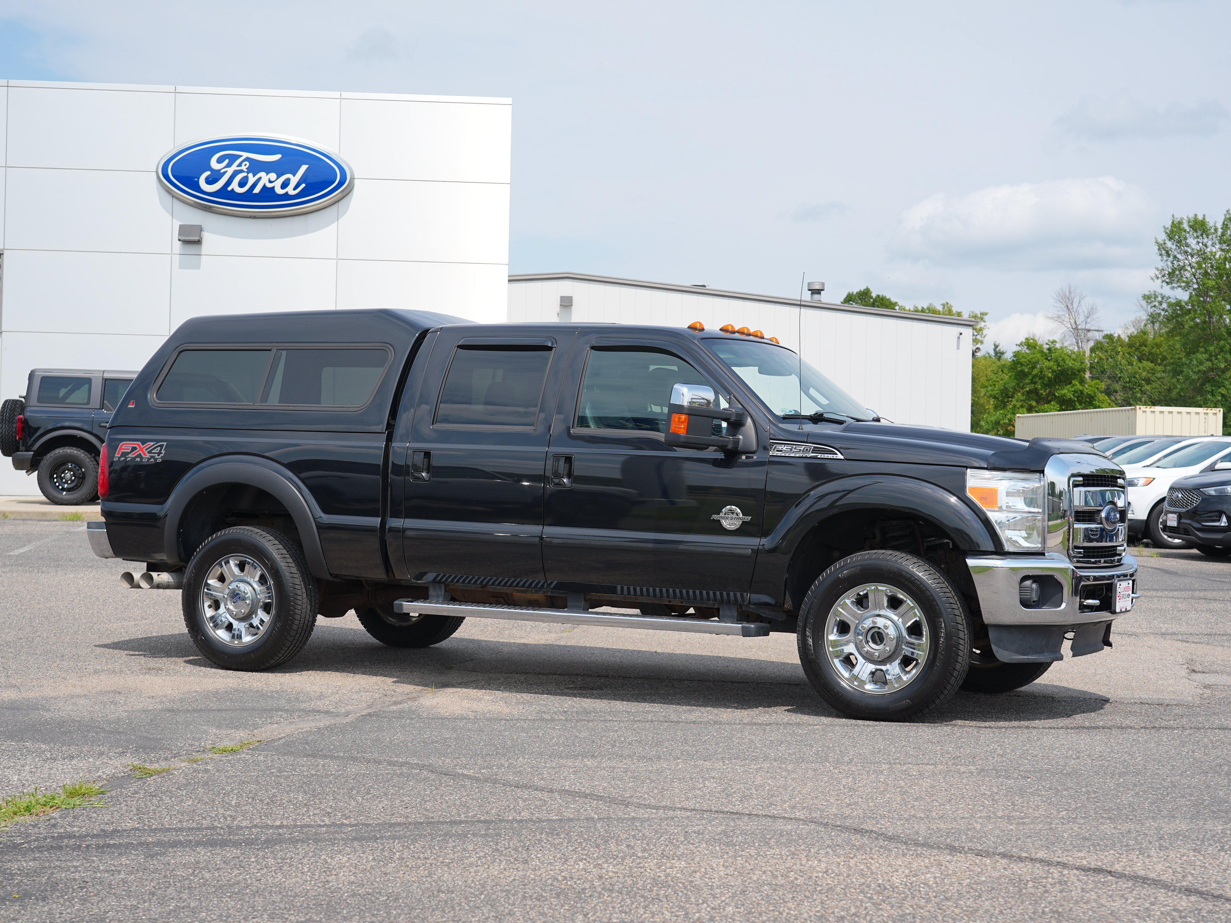 Used 2012 Ford F350 Lariat w/ Lariat Ultimate Pkg AWD/4WD image 2