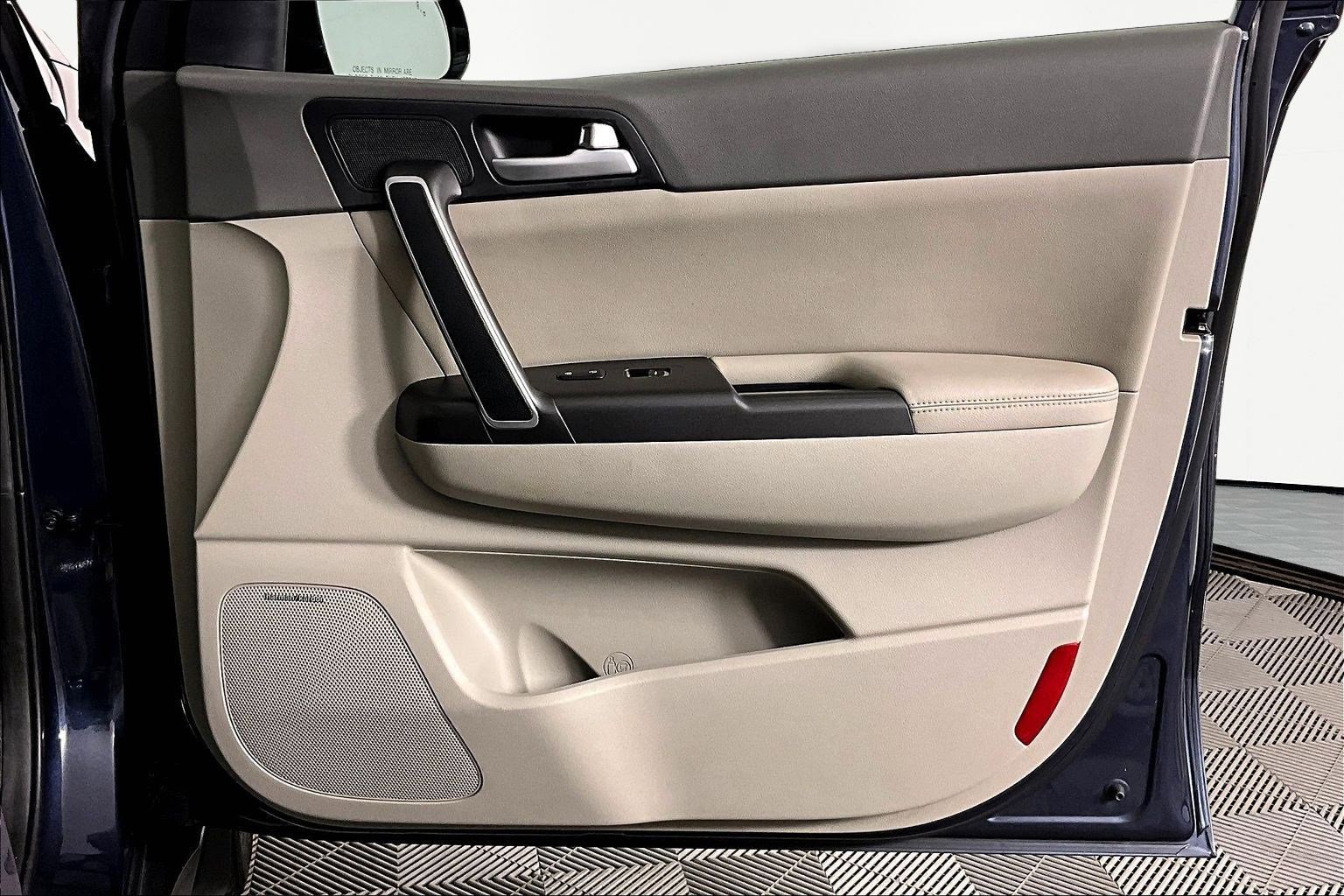 Used 2017 Kia Sportage EX w/ EX Technology Package image 29