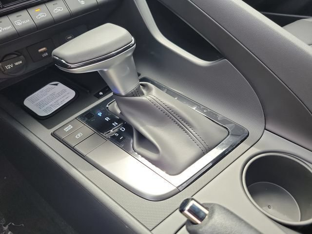 New 2026 Hyundai Elantra SEL Sport FWD image 17