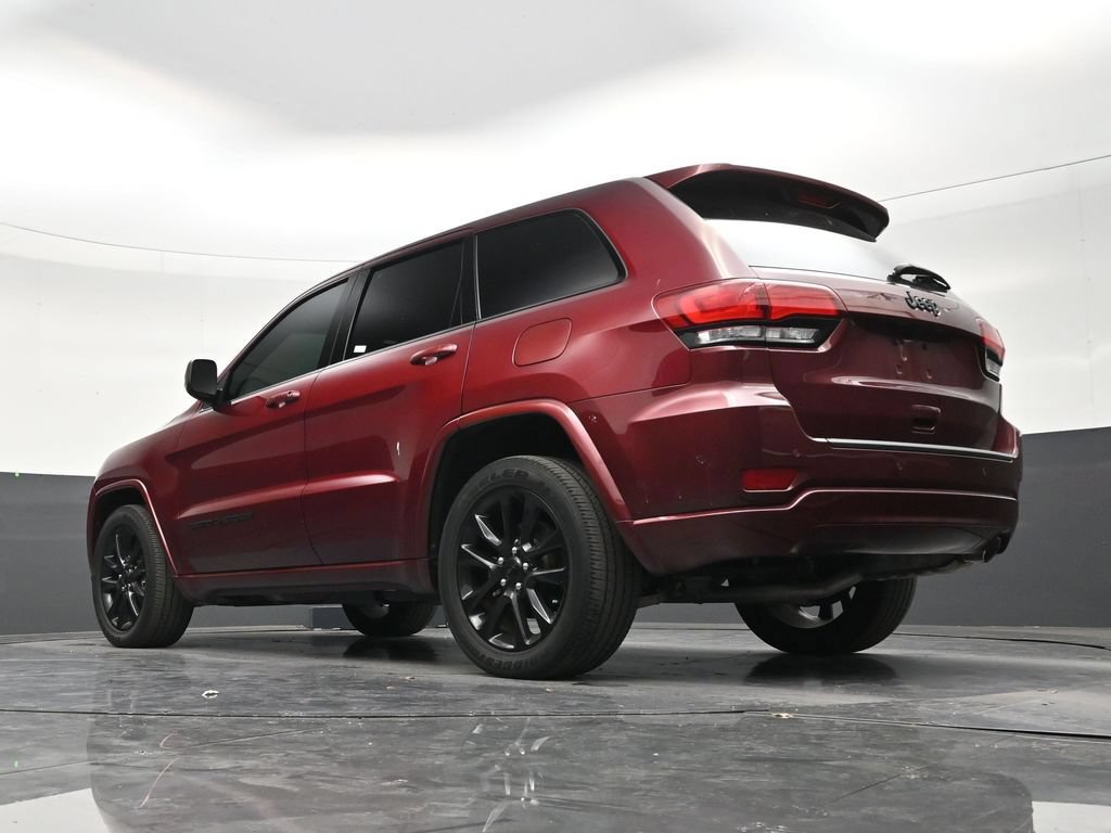Used 2021 Jeep Grand Cherokee Laredo X RWD image 22