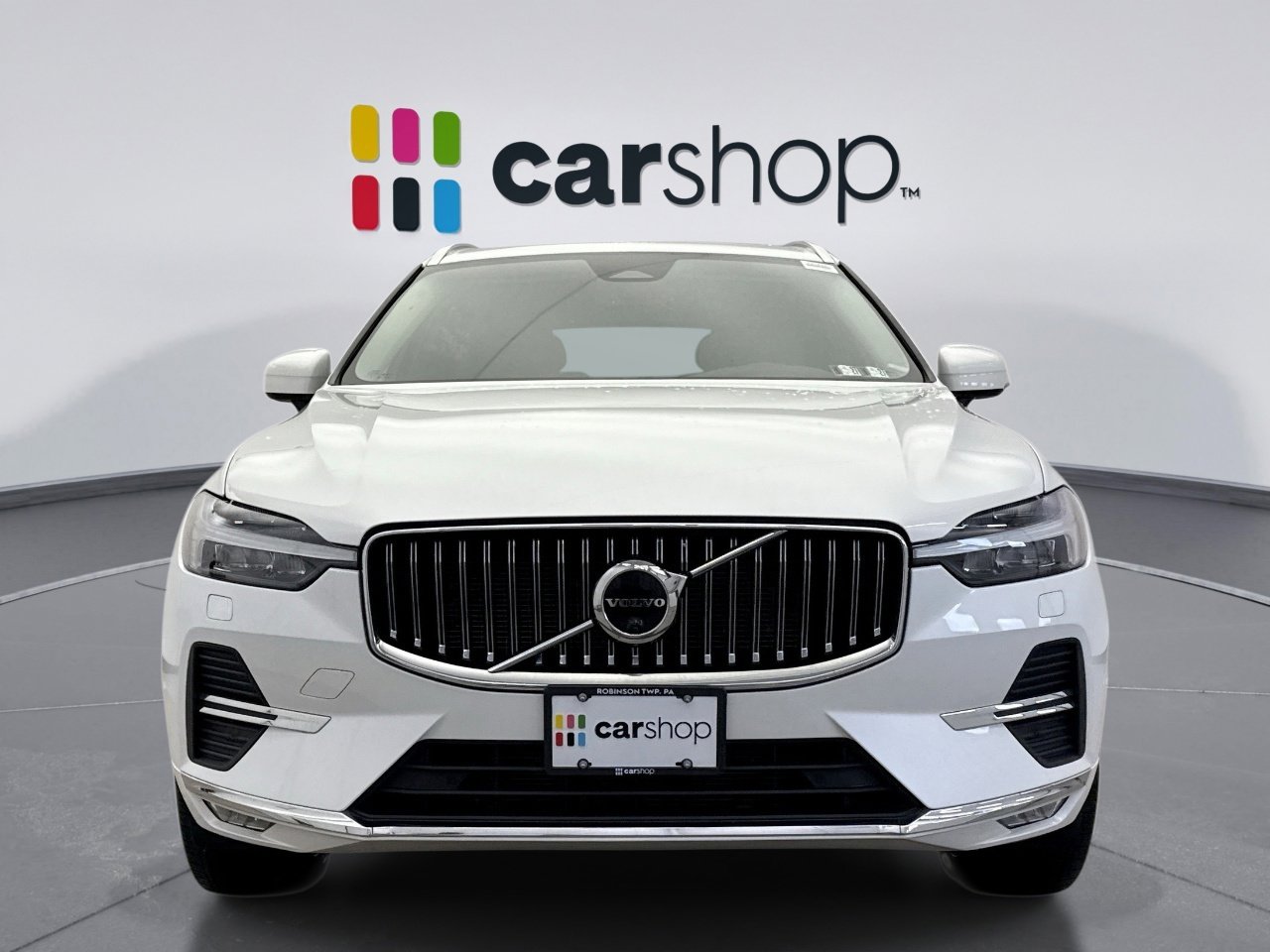 Used 2023 Volvo XC60 B5 Plus image 8