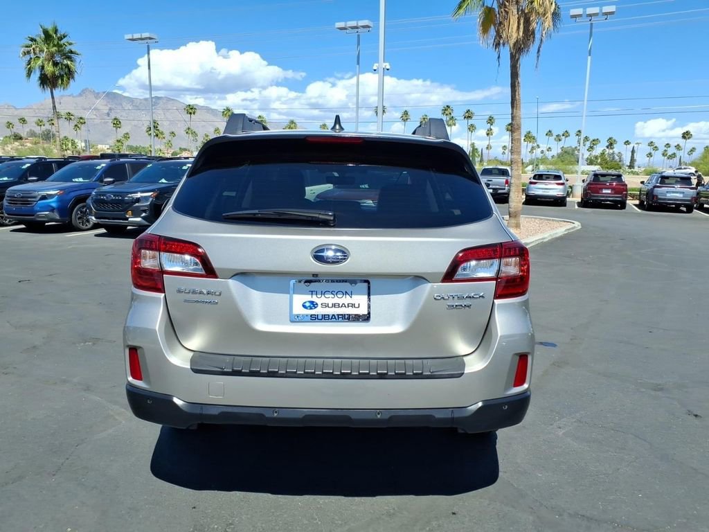 Used 2017 Subaru Outback 3.6R Limited AWD/4WD image 11