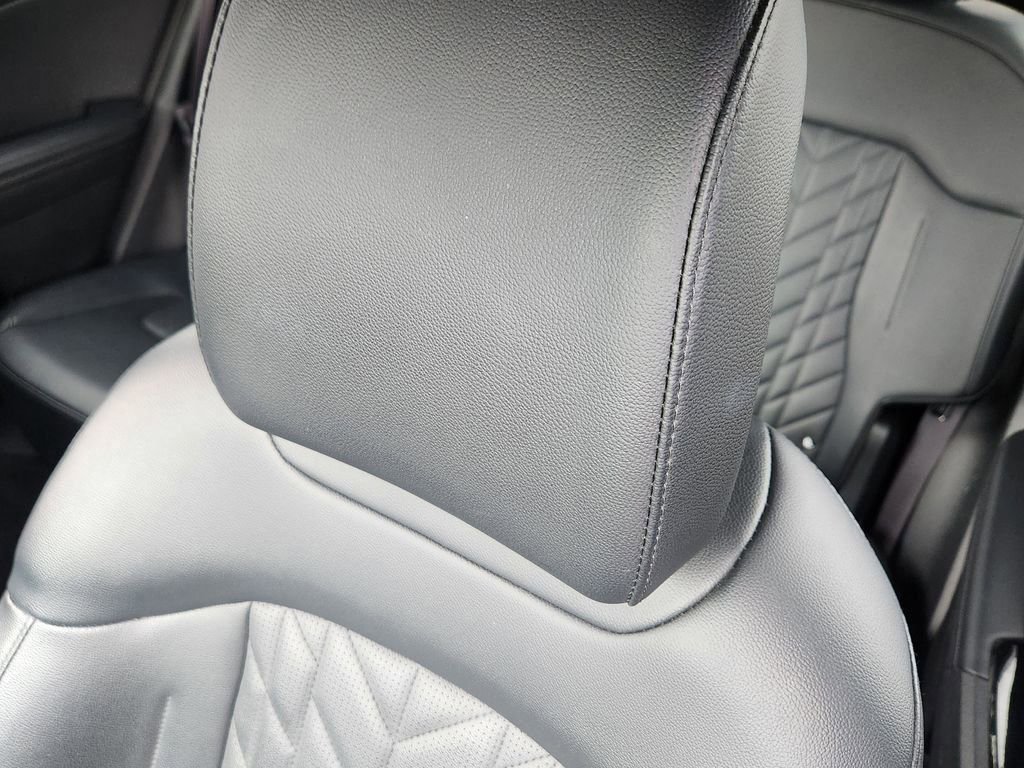 Used 2023 Kia Sportage X-Line image 5