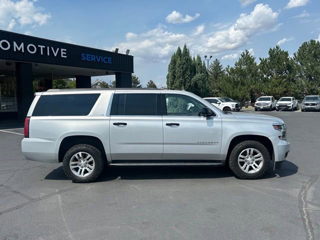 Used 2020 Chevrolet Suburban LT image 3