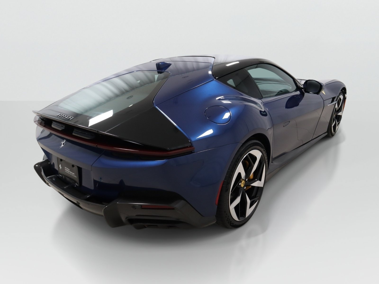 Used 2025 Ferrari 12Cilindri RWD image 5