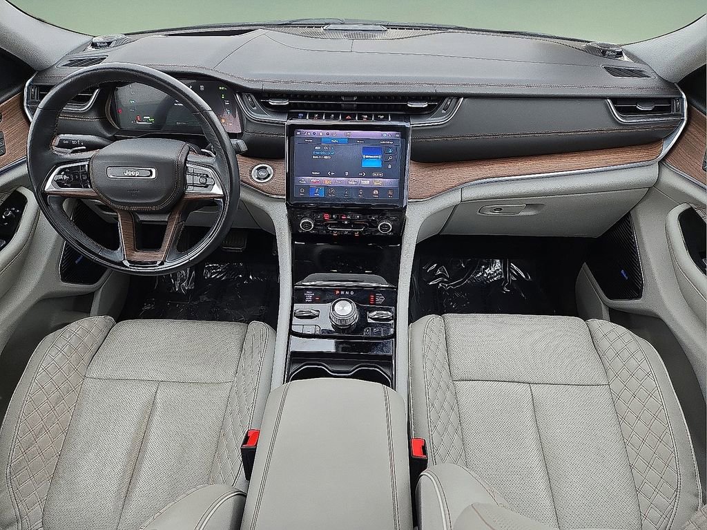 Used 2022 Jeep Grand Cherokee Summit w/ Advanced Protech Group IV image 19