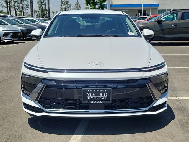 Used 2025 Hyundai Sonata SEL FWD image 35