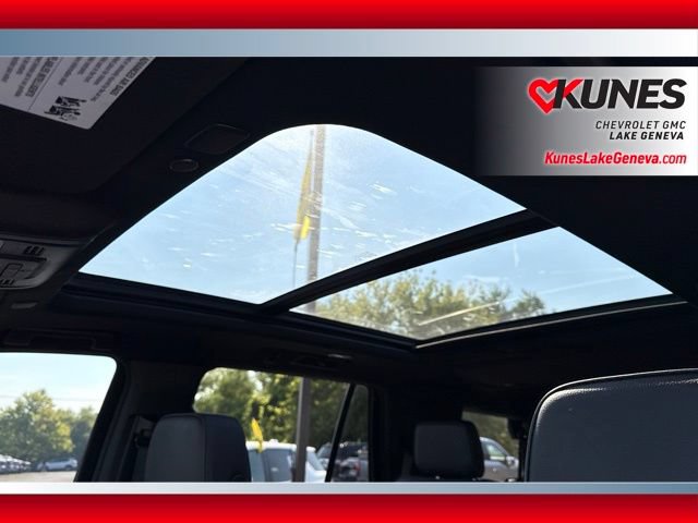 Used 2024 GMC Yukon Denali AWD/4WD image 46