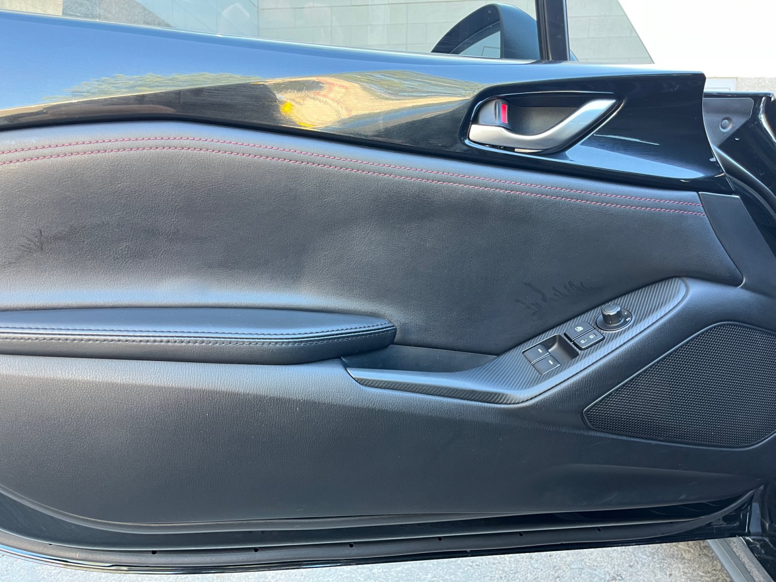 Used 2016 MAZDA MX-5 Miata Grand Touring RWD image 15