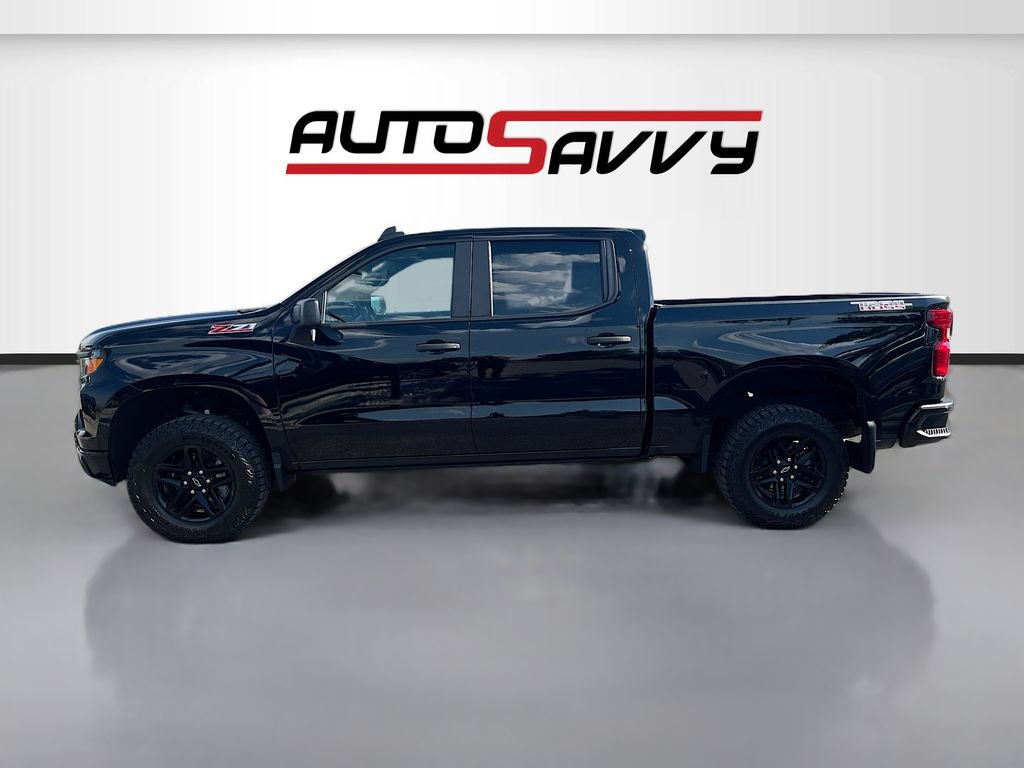 Used 2025 Chevrolet Silverado 1500 Custom Trail Boss AWD/4WD image 4