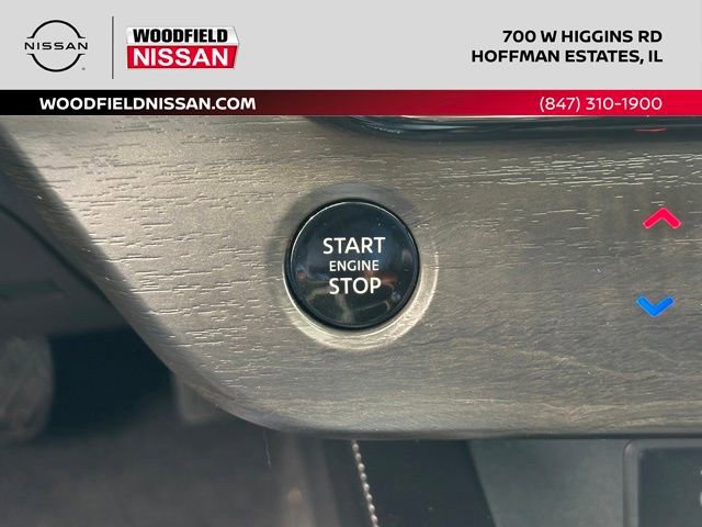 Certified 2025 Nissan Murano SL AWD/4WD image 39