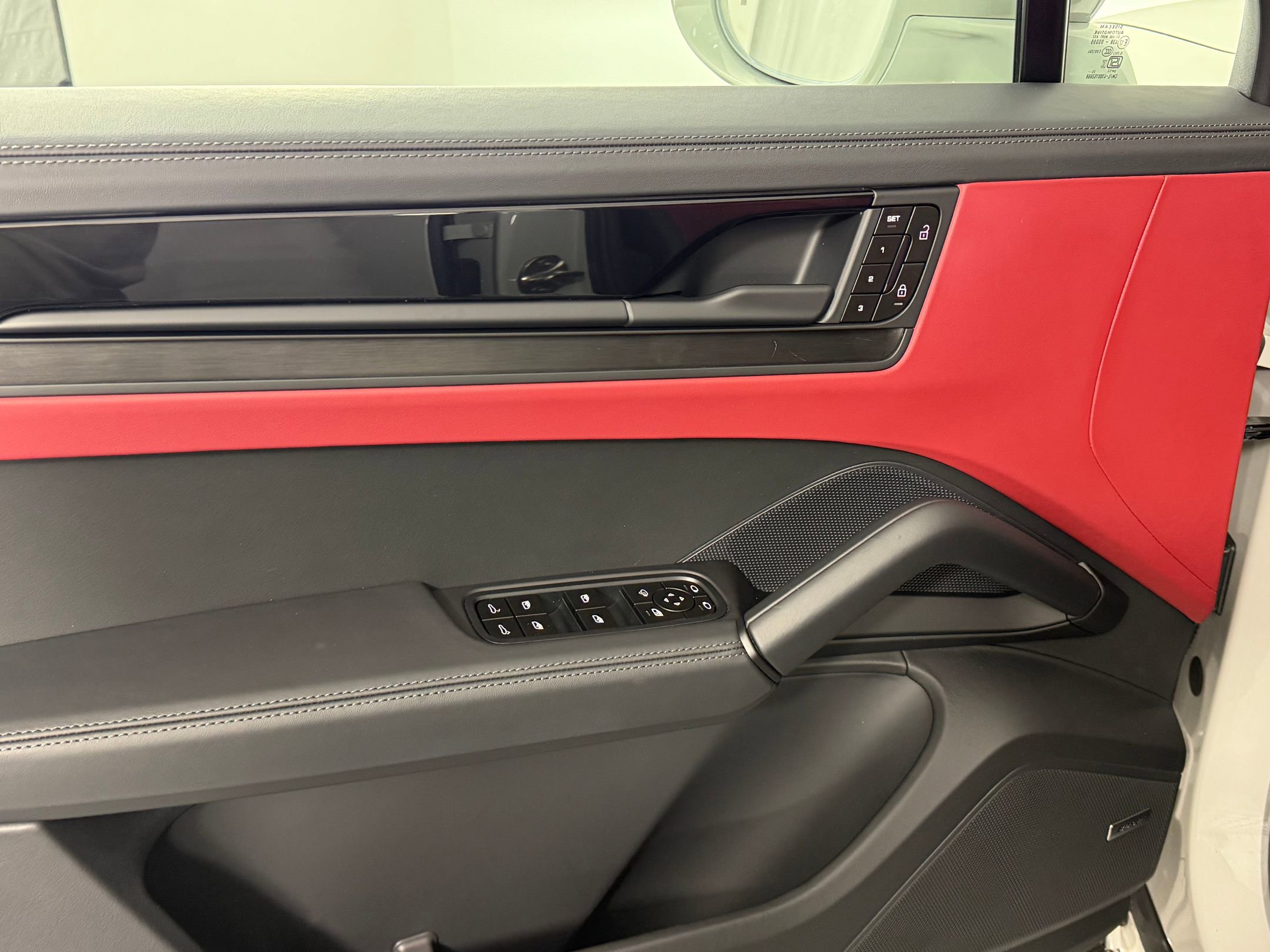 New 2026 Porsche Cayenne GTS image 15