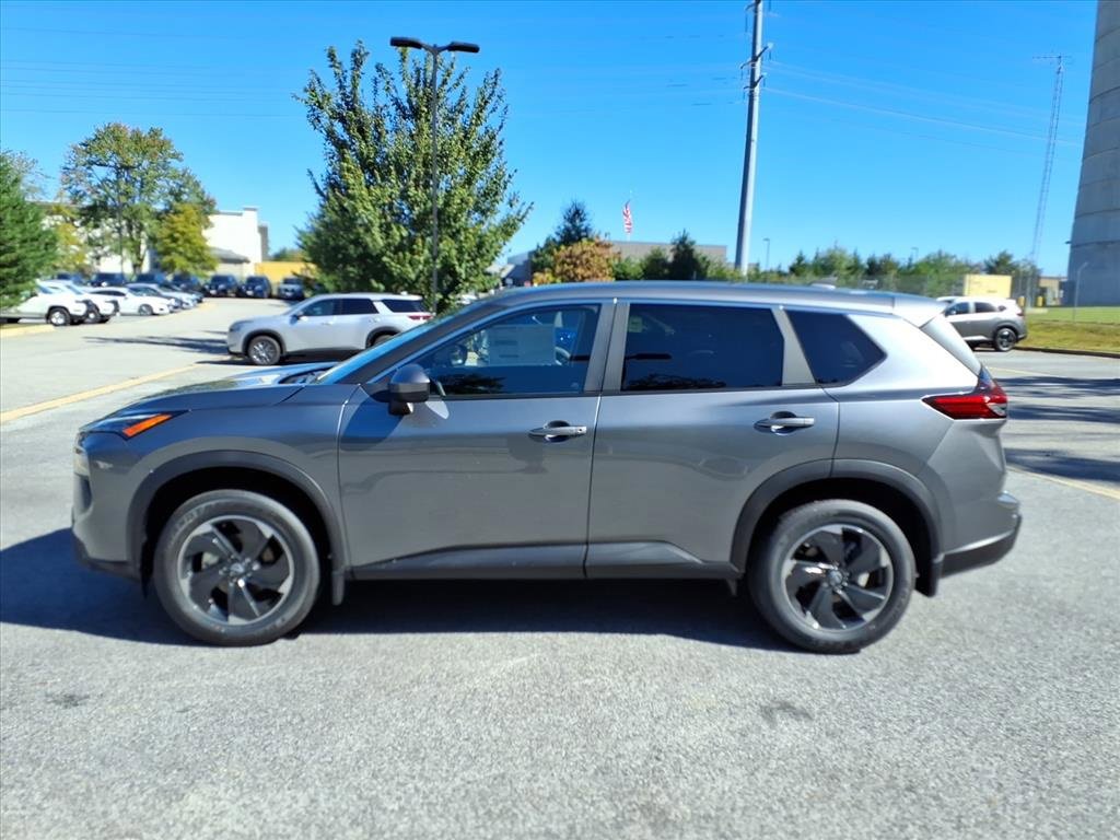 New 2026 Nissan Rogue SV image 8