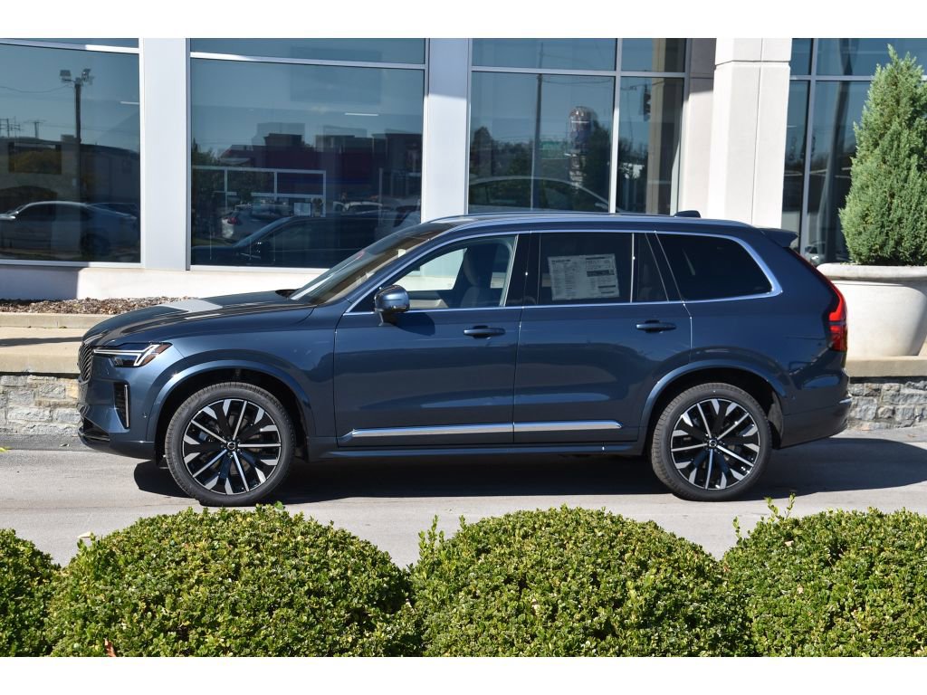 New 2026 Volvo XC90 B6 Plus w/ Protection Package Premier image 7