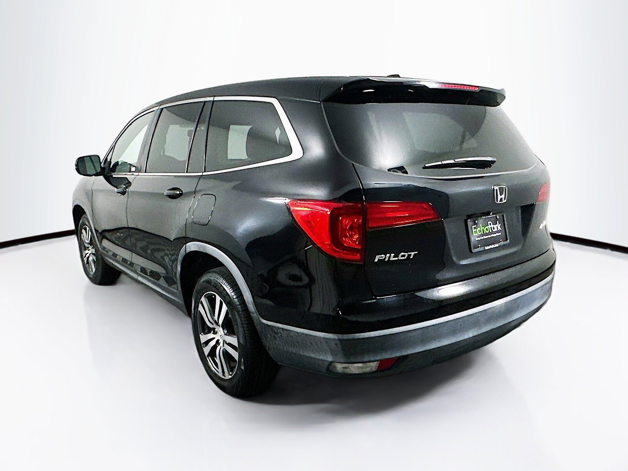 Used 2017 Honda Pilot EX-L image 5