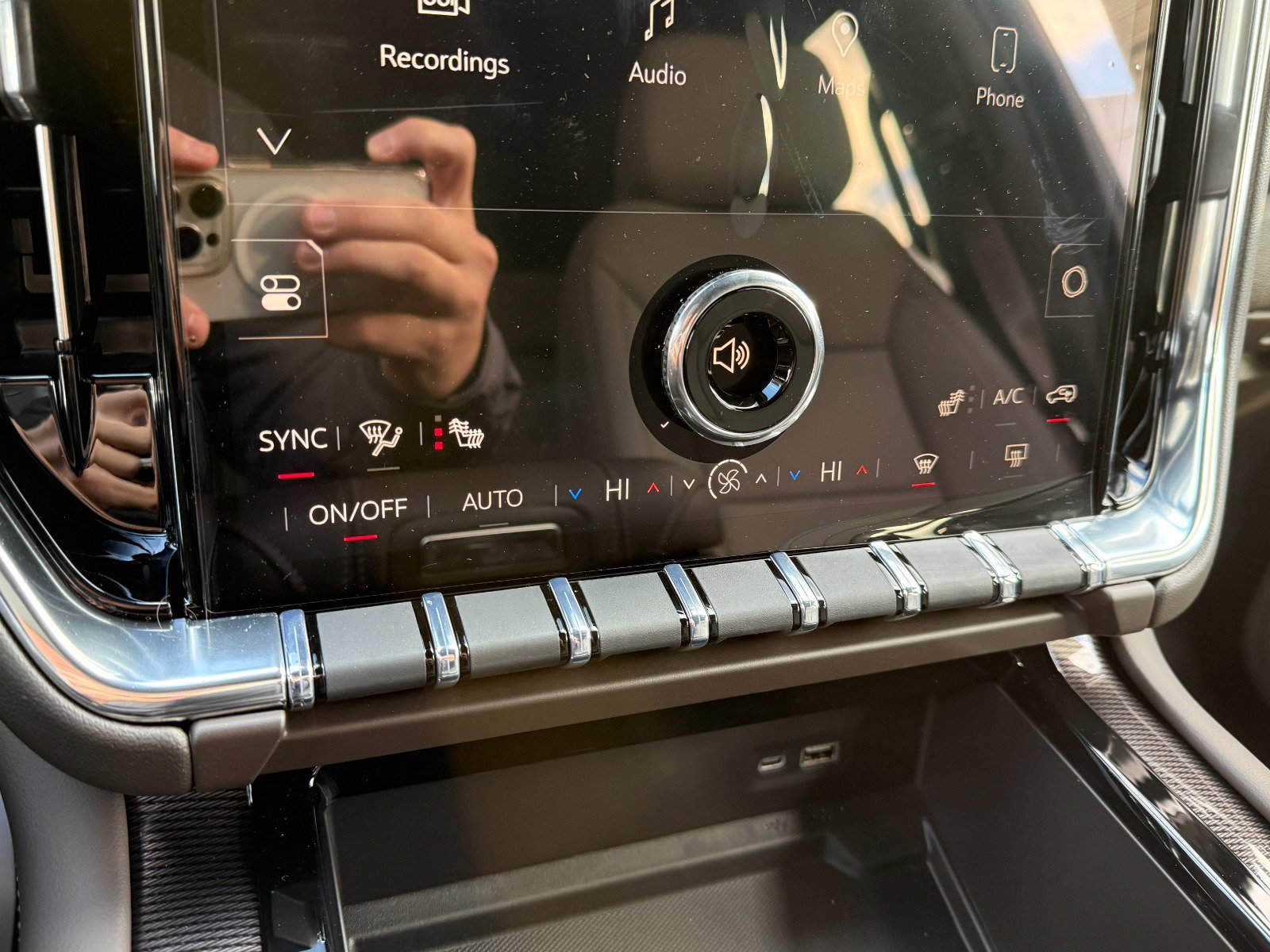 New 2026 GMC Yukon Elevation image 37