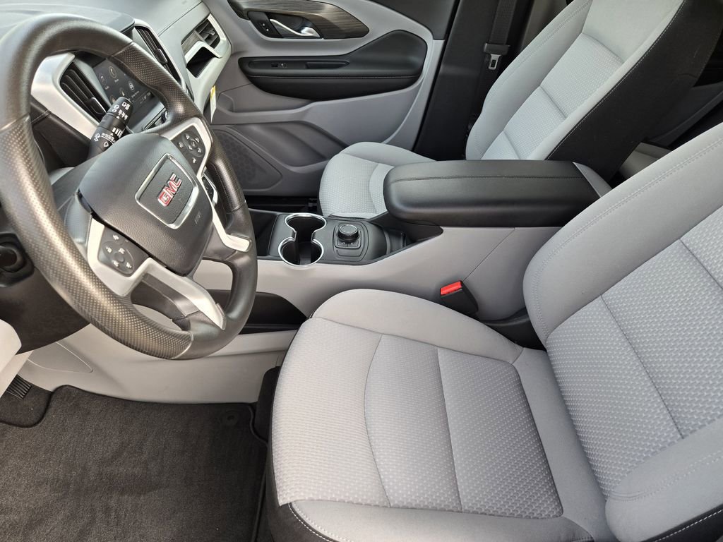 Used 2024 GMC Terrain SLE w/ Fleet Convenience Package image 12
