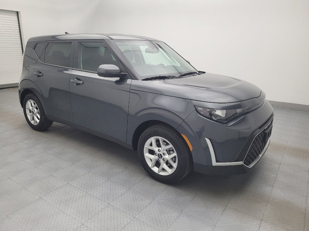 Used 2025 Kia Soul S image 11