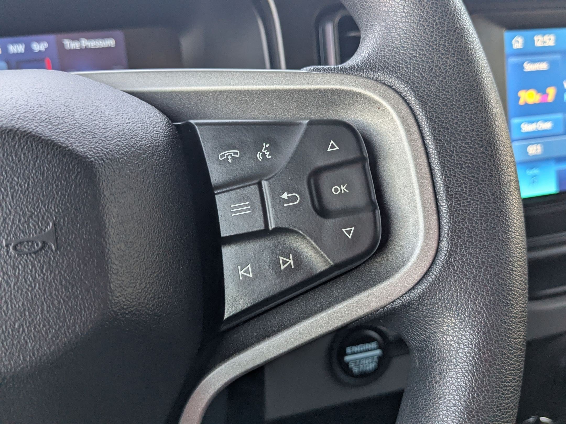 Used 2022 Ford Bronco 4-Door AWD/4WD image 18
